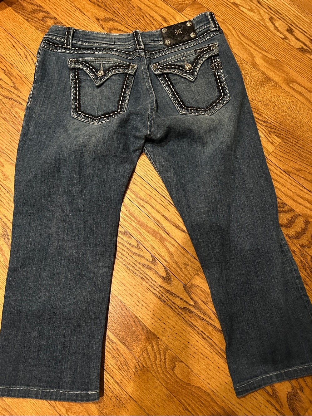 Miss Me Easy Capris Jeans size 34 - Picture 5 of 6